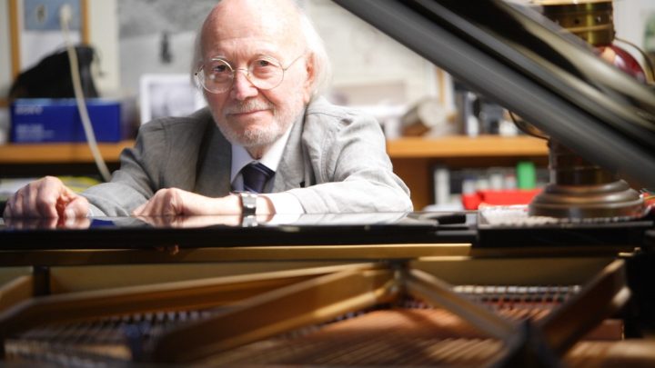 “Armando Trovajoli. Una leggenda in musica”: una mostra a Roma per celebrare il grande compositore